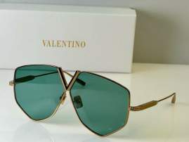 Picture of Valentino Sunglasses _SKUfw65111981fw